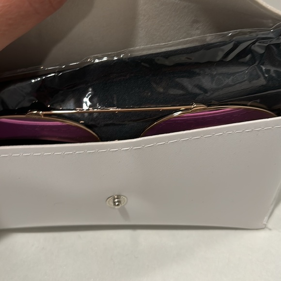 NWT AQS Sunglasses - Picture 3 of 3